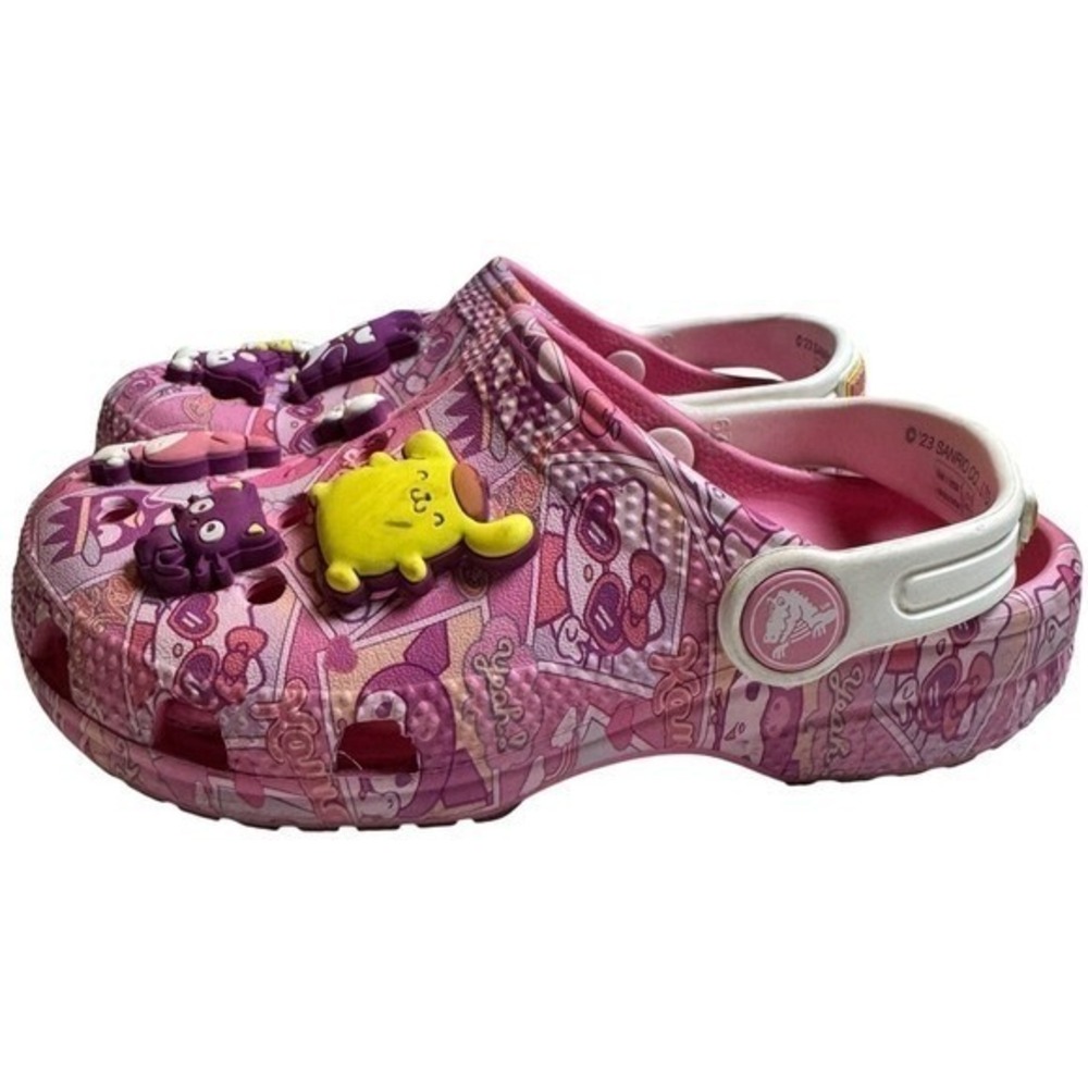 Crocs Clogs Sanrio Hello Kitty Friends Girls 11  Pink Sandals w/9 Jibbitz Charms